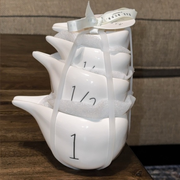 NWT Rae Dunn Artisan Magenta White Kitchen Ceramic Measuring Cups 4 PC Set - Picture 2 of 7